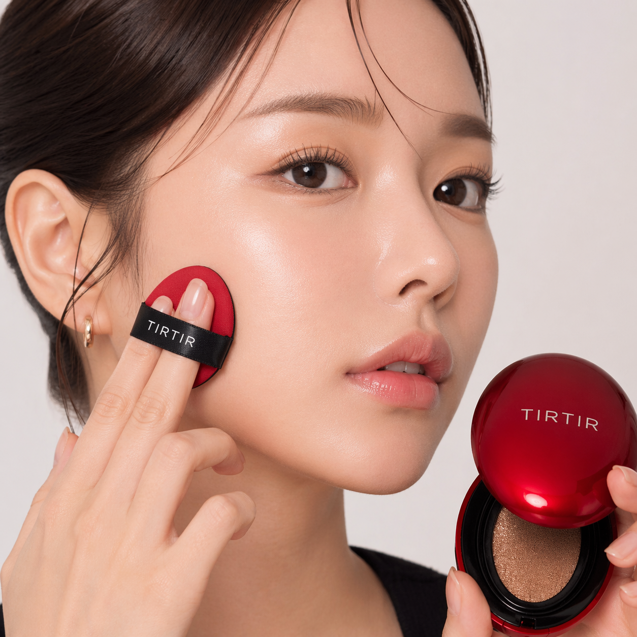 TirTir - Mask Fit Red Mini Cushion SPF40 PA++ - 4.5g - 25N Mocha
